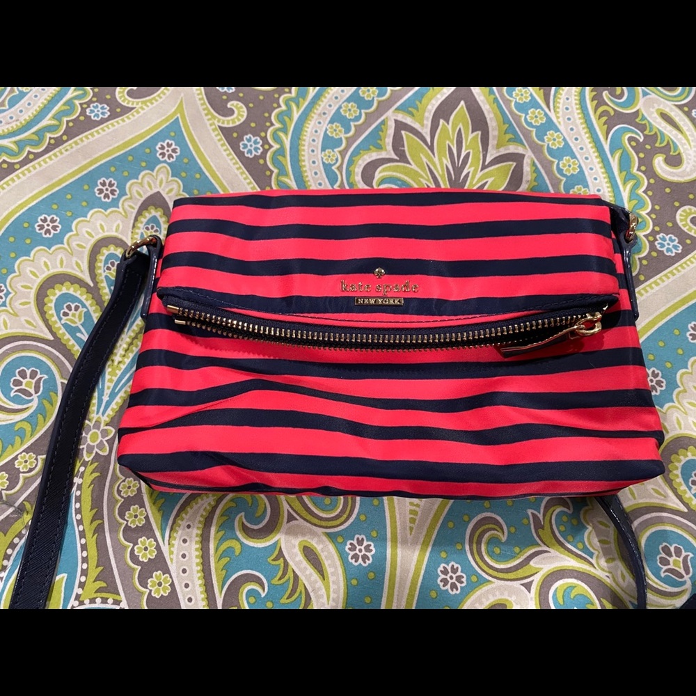Kate Spade cross body purse